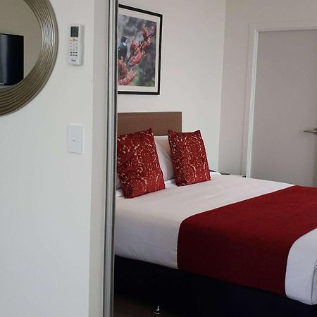 Ramada Suites By Wyndham Auckland Manukau Pacfic Centre Esterno foto
