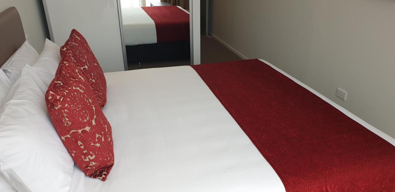 Ramada Suites By Wyndham Auckland Manukau Pacfic Centre Esterno foto