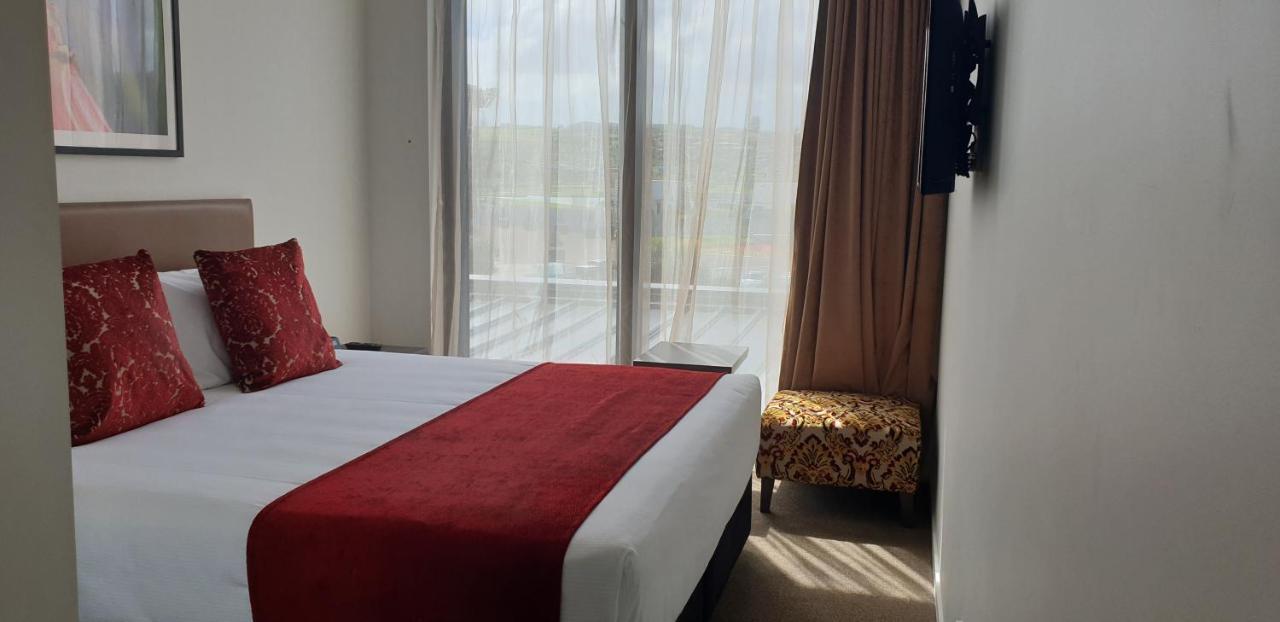 Ramada Suites By Wyndham Auckland Manukau Pacfic Centre Esterno foto