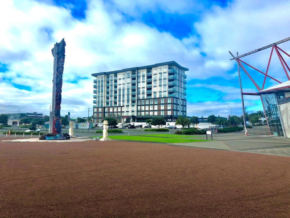 Ramada Suites By Wyndham Auckland Manukau Pacfic Centre Esterno foto