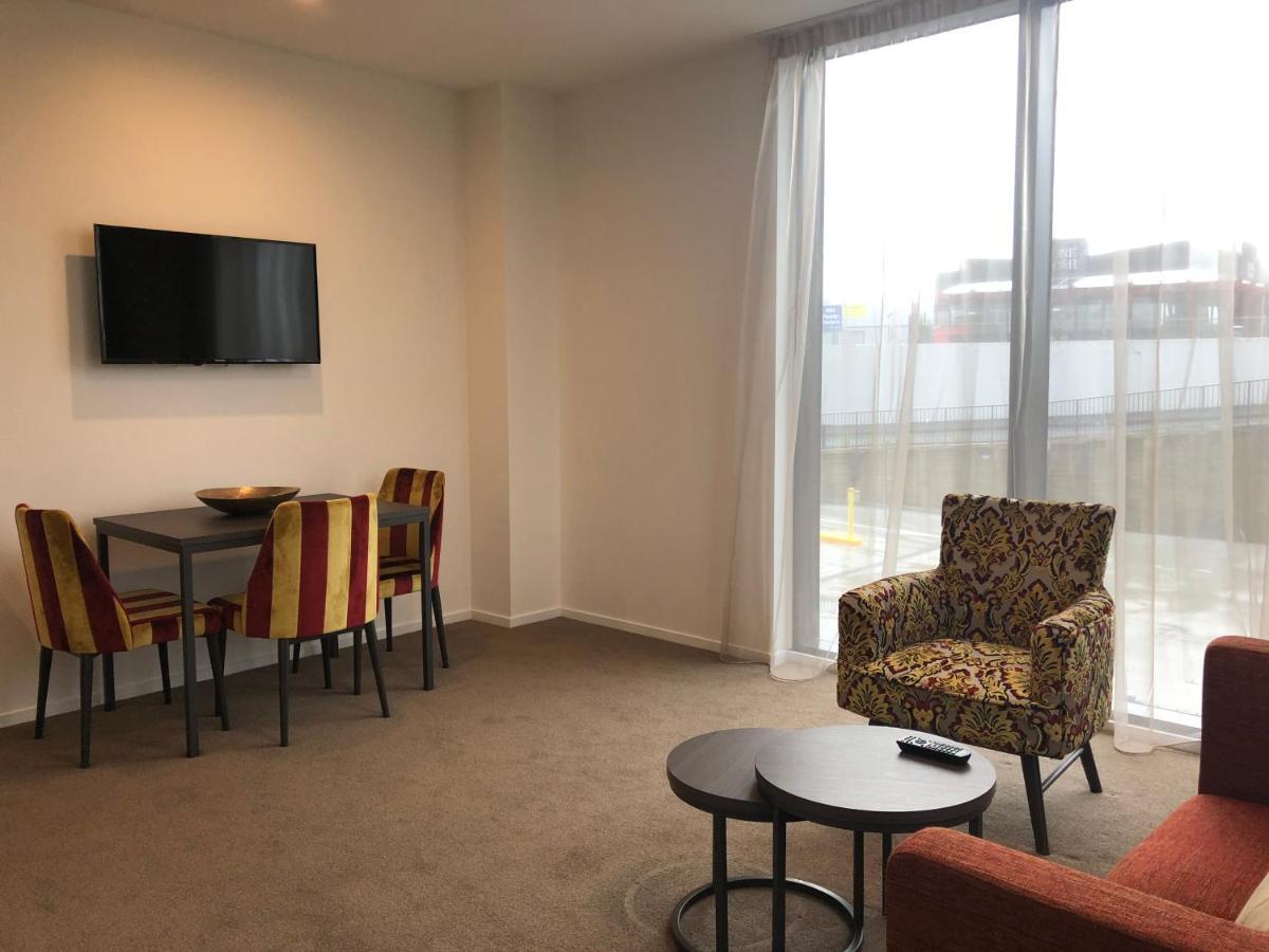 Ramada Suites By Wyndham Auckland Manukau Pacfic Centre Esterno foto