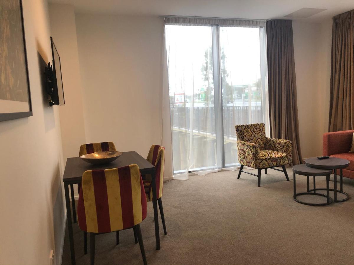 Ramada Suites By Wyndham Auckland Manukau Pacfic Centre Esterno foto