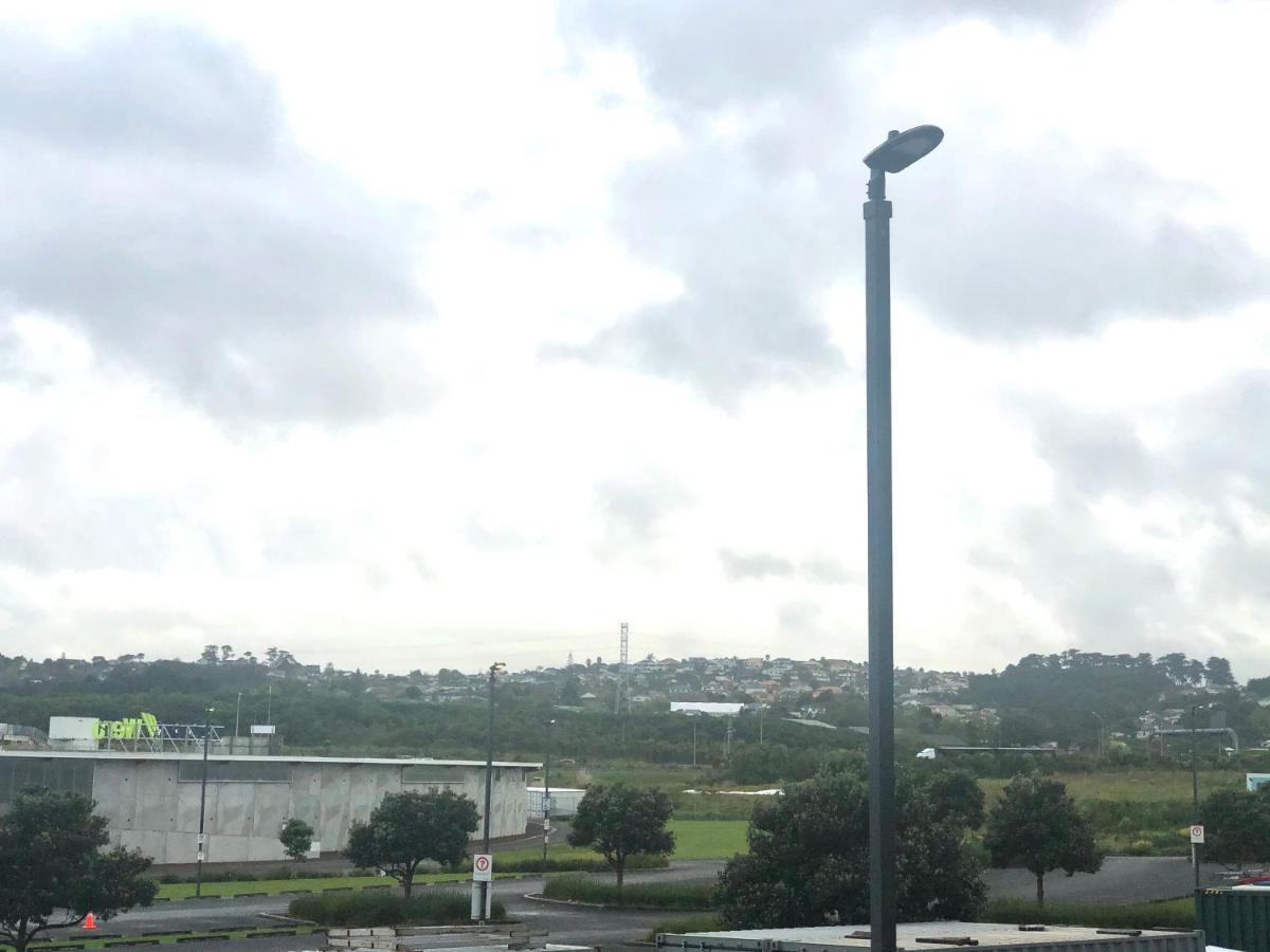 Ramada Suites By Wyndham Auckland Manukau Pacfic Centre Esterno foto
